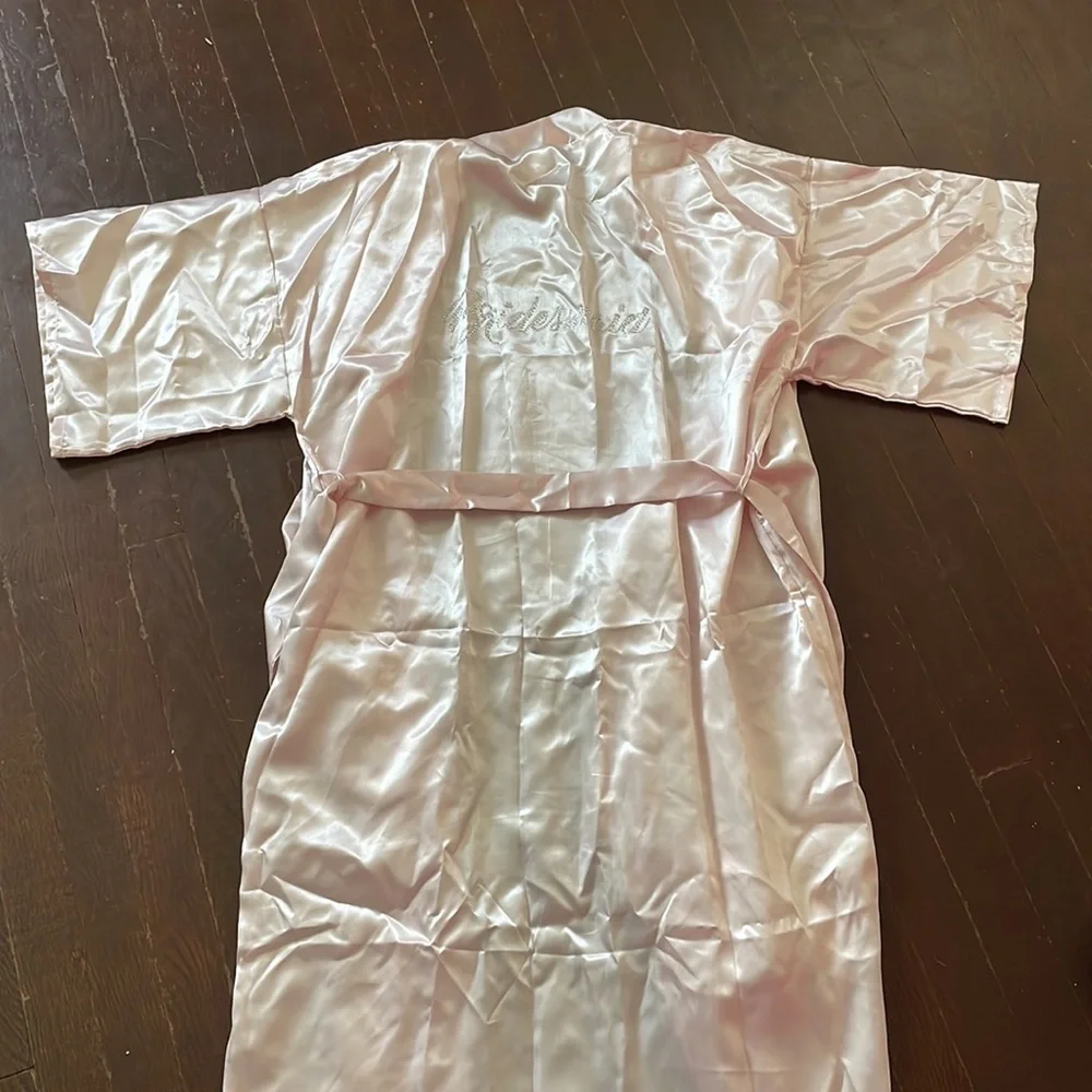 Women's Bridesmaid Rhinestone Bedazzled Robe - Picture 3 of 12